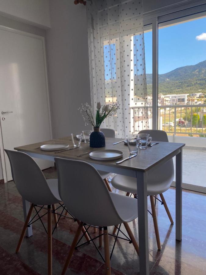 Nymphaea Sea View Apartment Ziparion Luaran gambar